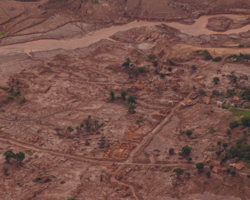 Mineradora pode ser multada em R$ 36 milhões por poluição do Rio Vermelho, em Crixás (GO)