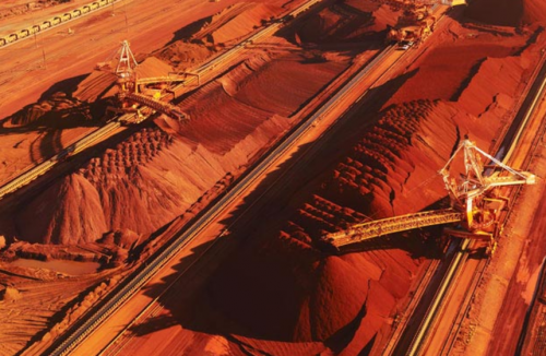 Recuperação do preço do minério de ferro traz alívio para os municípios mineradores