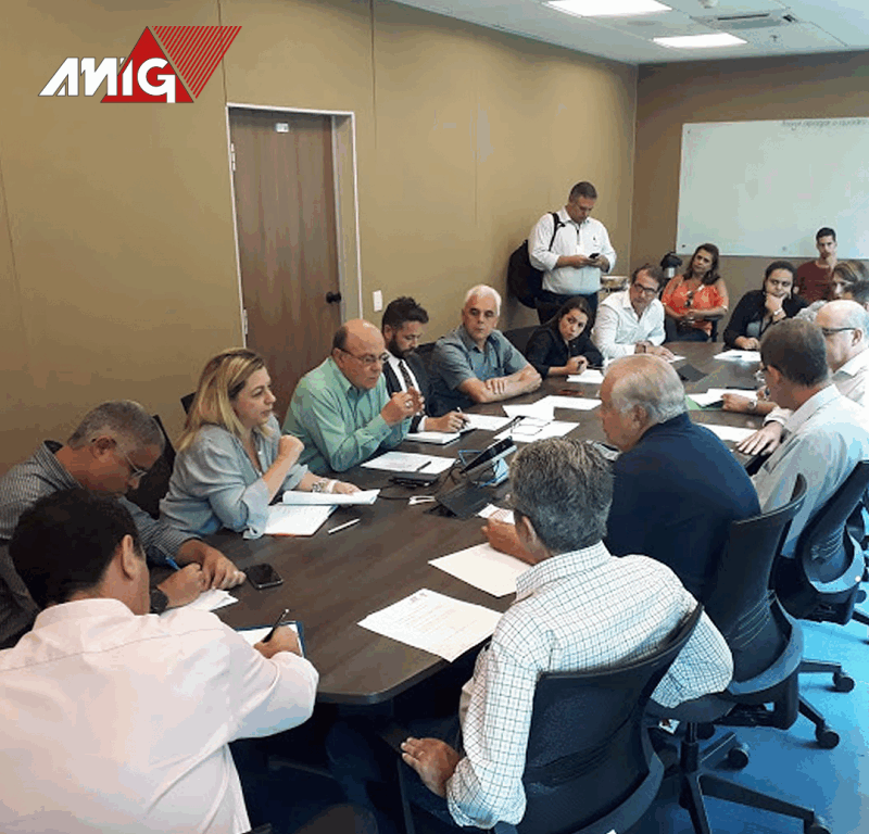Em reunião com a AMIG e municípios mineradores, Vale renova apoio econômico