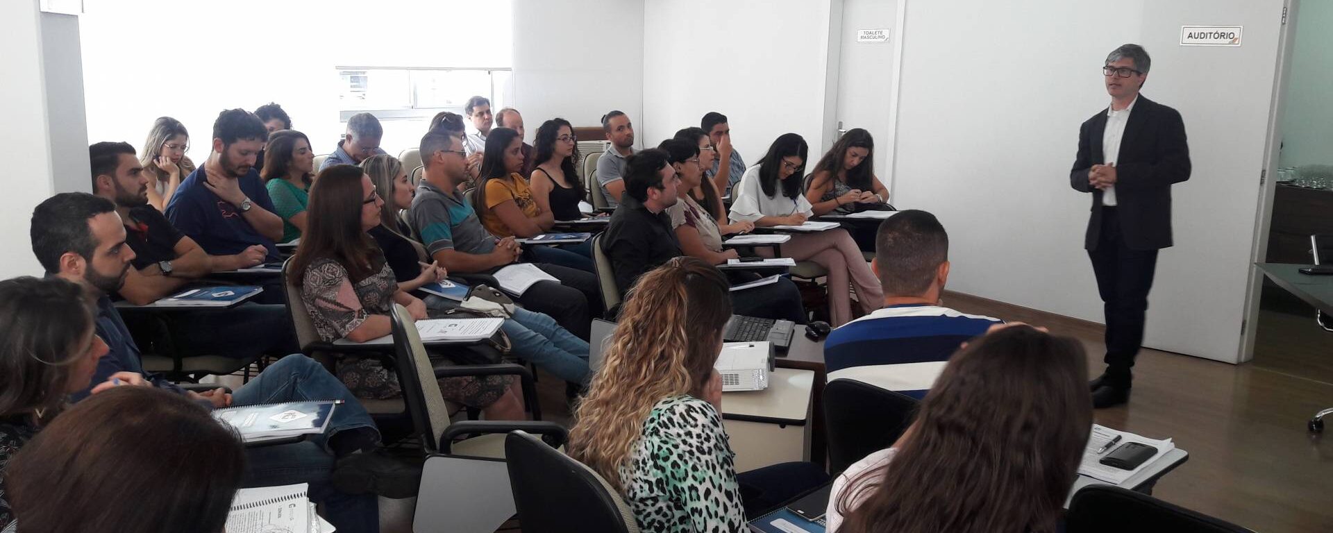 Curso de gestão ambiental municipal é promovido pela AMIG