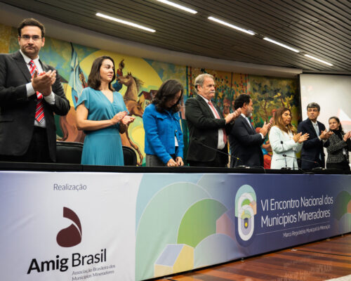 Impactos da Reforma Tributária marcam debates no VI Encontro Nacional dos Municípios Mineradores