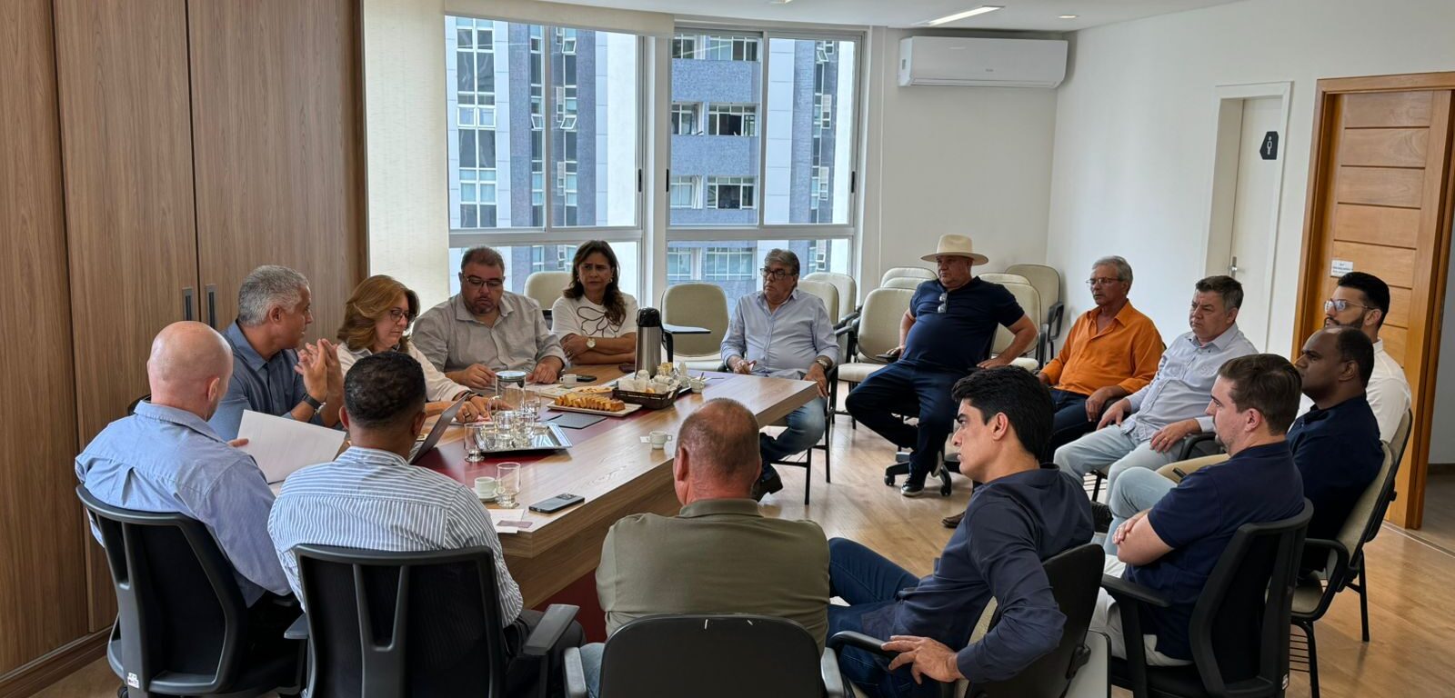 AMIG Brasil discute tributação e fiscalização da atividade minerária com representantes de Pains