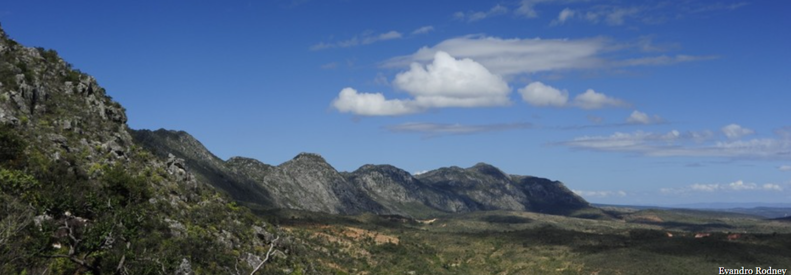 Mineração avança sobre a Serra do Espinhaço e ameaça a única cordilheira do Brasil