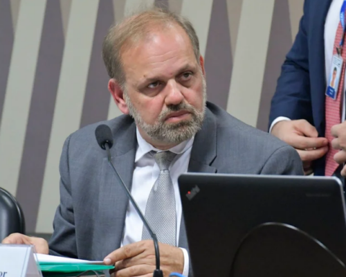 Comissão barra ida imediata de ex-diretor da ANM para mineradora