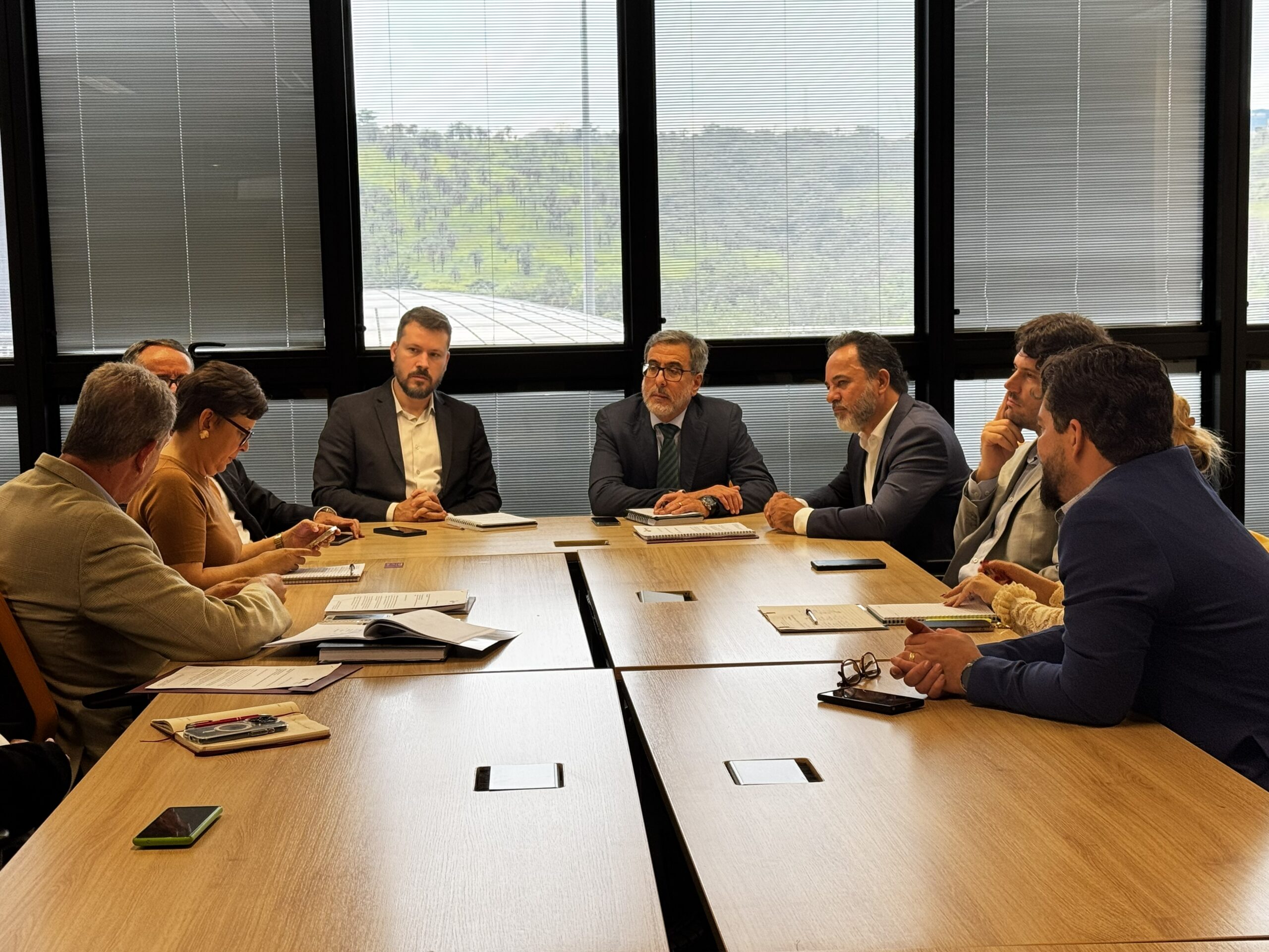 Em visita à Semad, AMIG Brasil reforça agenda em defesa dos municípios mineradores e afetados pela mineração