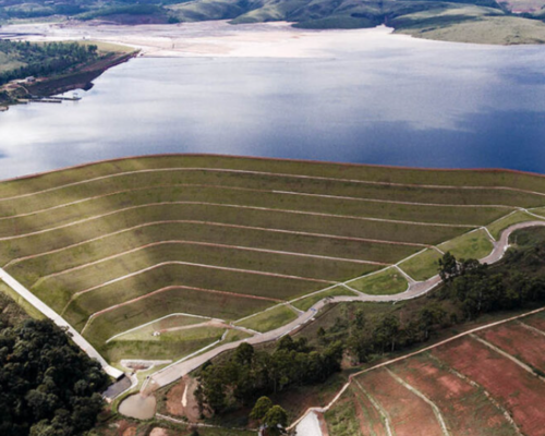 Das 911 barragens de mineração no Brasil, 319 estão em MG, aponta levantamento da UFMG