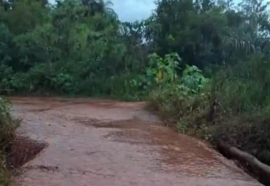 Chuva provoca transbordamento em estruturas da Mineração Usiminas