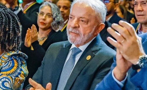 Querem nos colonizar outra vez, diz Lula sobre minerais críticos