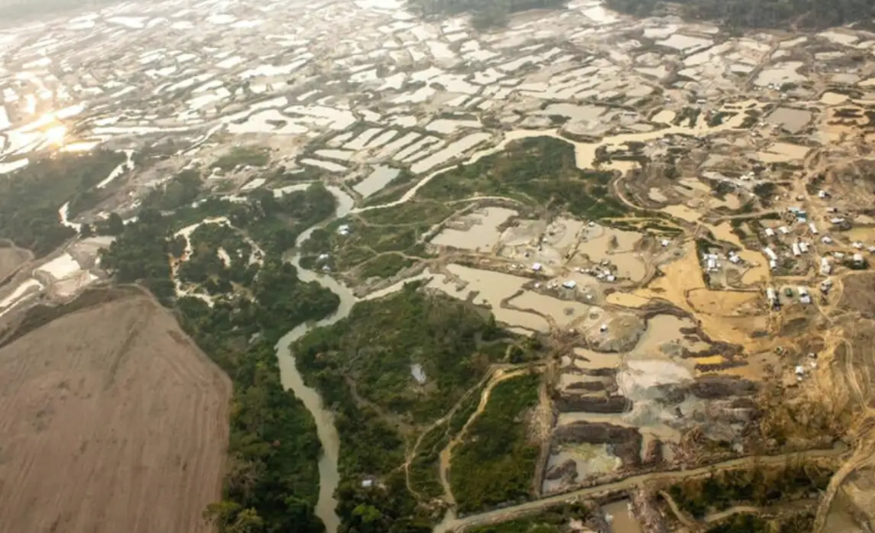 Mineração ilegal avança e pressiona 93% das terras indígenas de MT