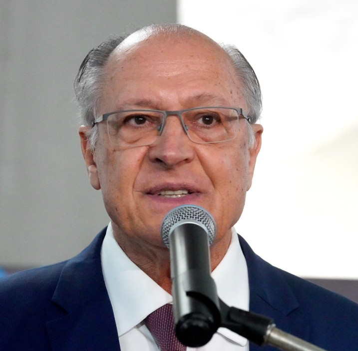 Alckmin defende ampliar diálogo com EUA e monetizar minerais críticos