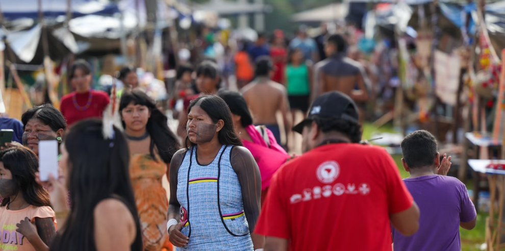 Indígenas acampam em Brasília contra mineração, grandes obras e marco temporal