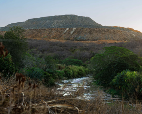 Acesso à água e mineração: o impacto da Sigma no Jequitinhonha (MG)