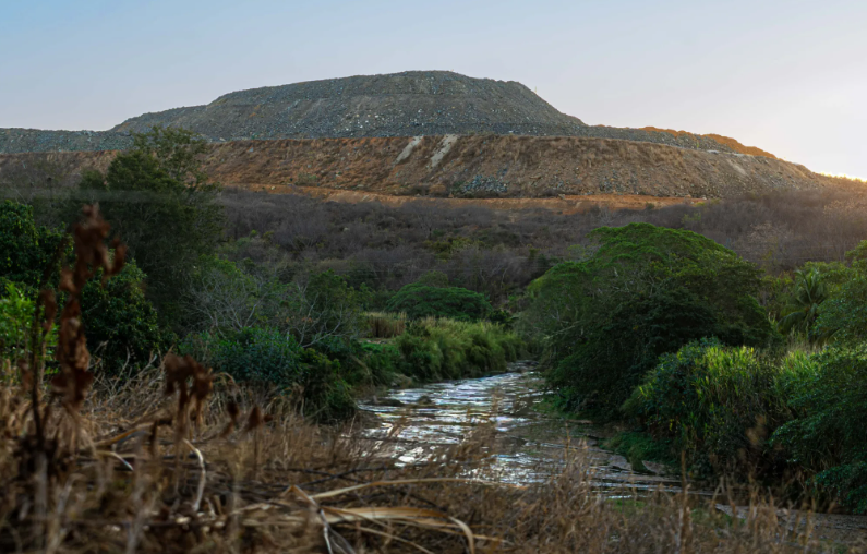 Acesso à água e mineração: o impacto da Sigma no Jequitinhonha (MG)