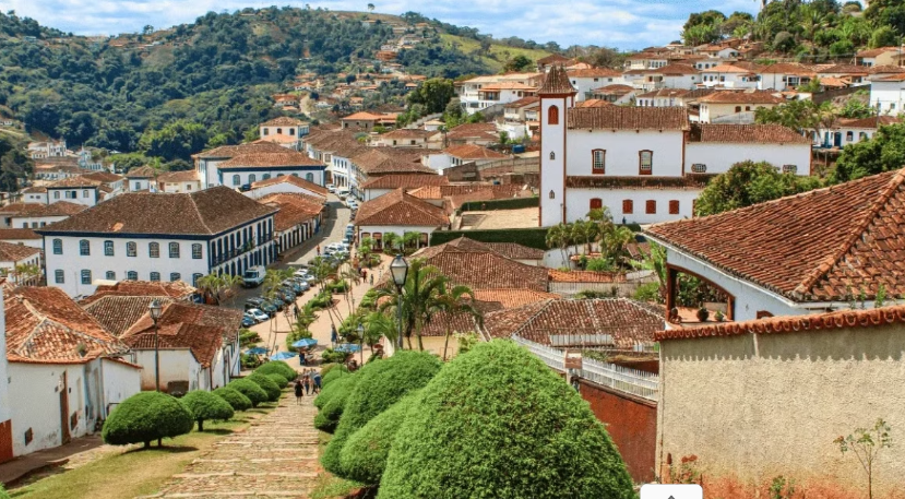 MPF tenta barrar mineração a 4 km de centro histórico tombado de Serro, em MG